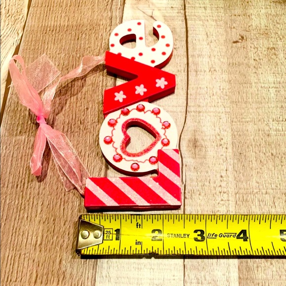 4 Piece Set for Valentine’s Day Tiered Trays - Picture 8 of 12